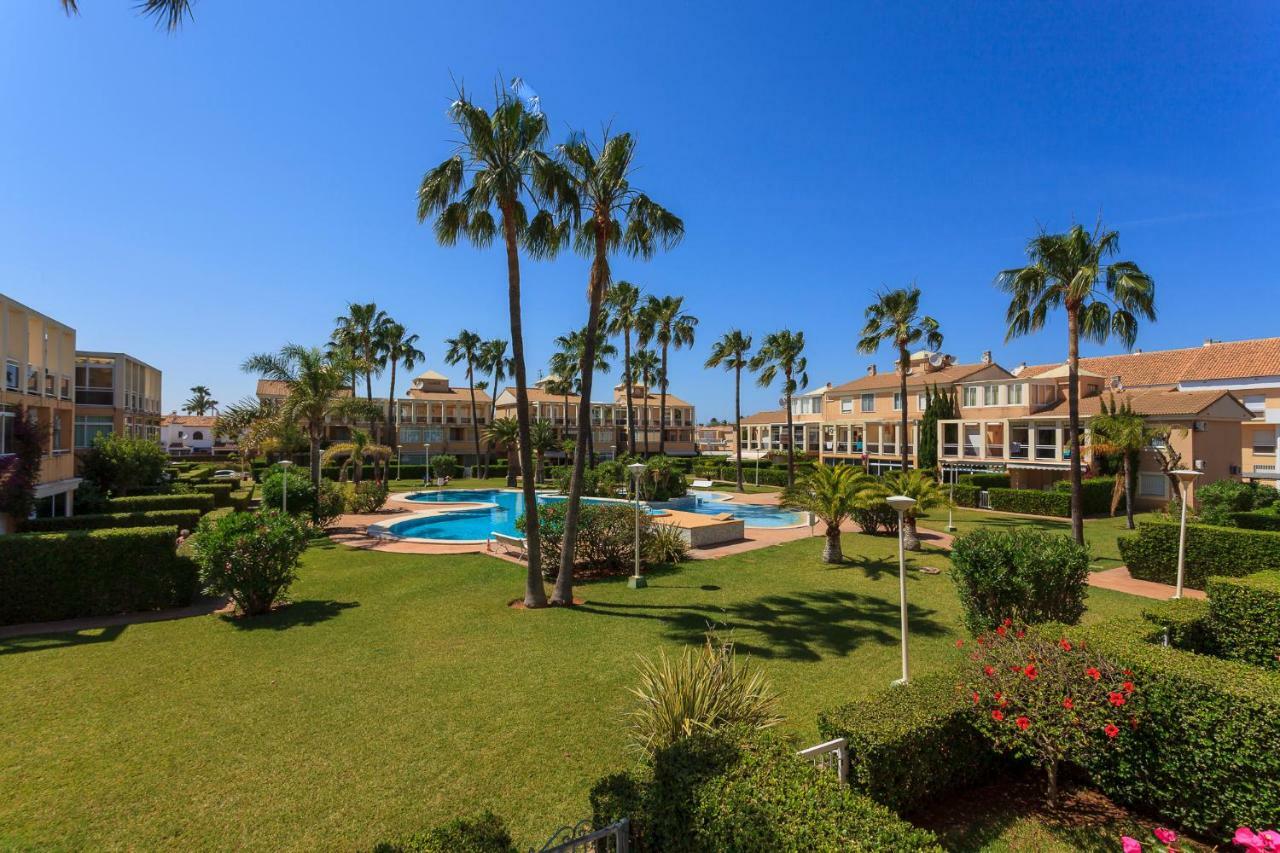 Apartamento Playa Con Piscina Y Terraza En Urbanizacion De Lujo Denia Exterior photo