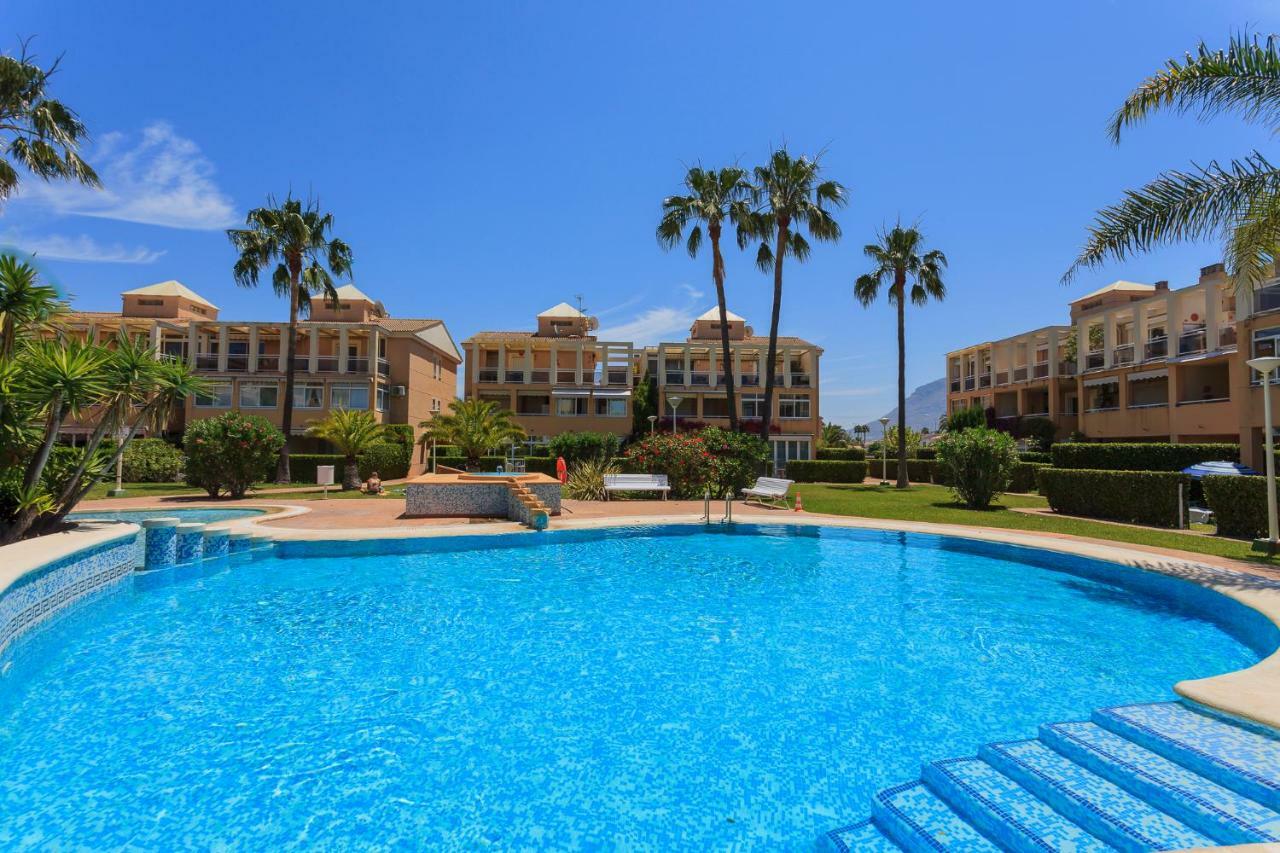 Apartamento Playa Con Piscina Y Terraza En Urbanizacion De Lujo Denia Exterior photo